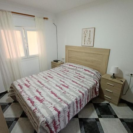Piso Calidad Precio Junto A La Playa De La Victoria Lejlighed Cádiz Eksteriør billede