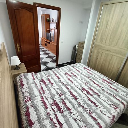 Piso Calidad Precio Junto A La Playa De La Victoria Lejlighed Cádiz Eksteriør billede
